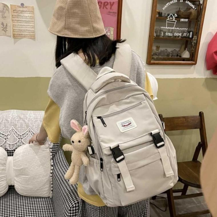 여행 백팩 코디 여행용 백팩 스타일 대학생 학생가방