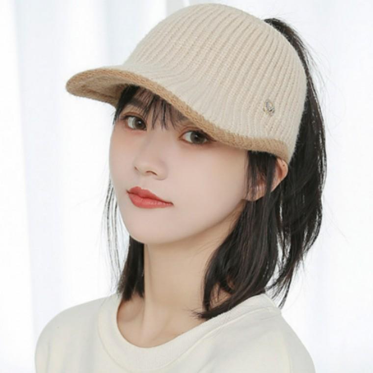 여성 니트캡 모자 가을 겨울 보온 골프 등산 캠핑 나들이아이보리