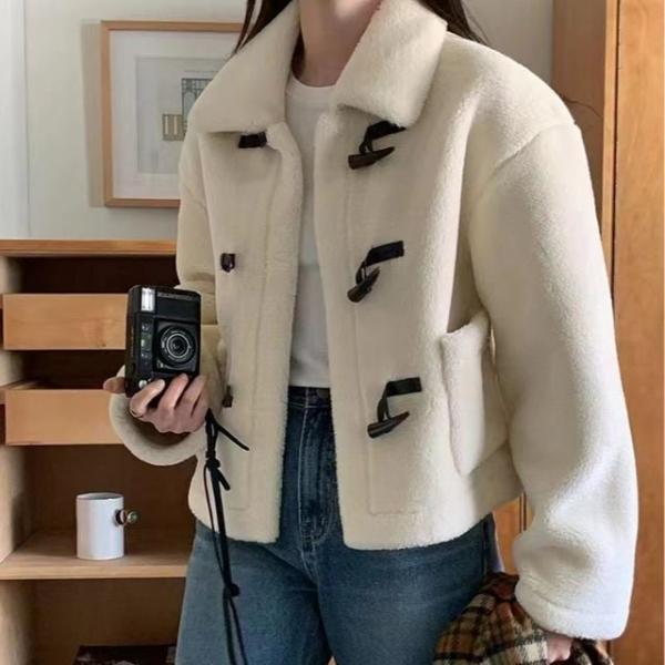 여성 아이보리 숏 더플 퍼 자켓 겨울 아우터 떡볶이자켓