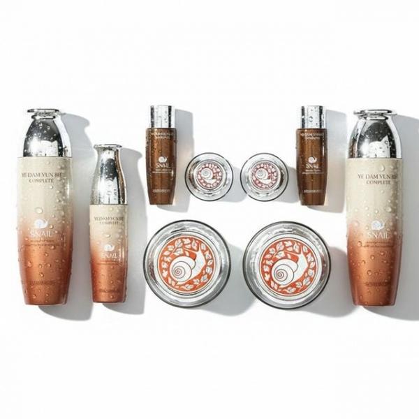 달팽이 점액여과물 건강한 피부 여성화장품 기초세트