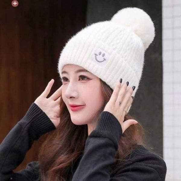 여성 방울 비니 캡 스마일 털모자 겨울벙거지