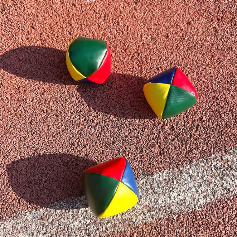 3개 1세트 저글링공