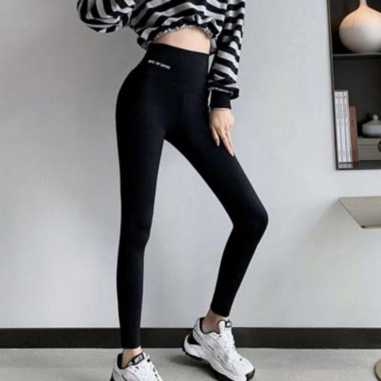 스포츠 타입 여성 심리스 컷팅 트레이닝 레깅스