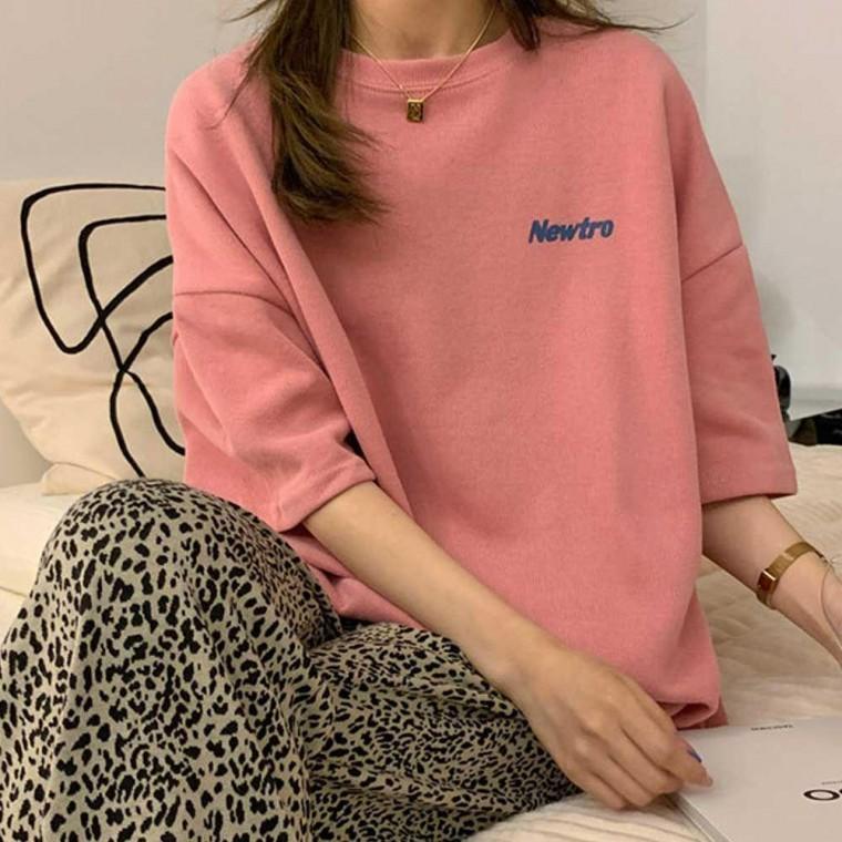 여자 홈웨어 오버 박시 핏 편한 반팔 라운드 티셔츠