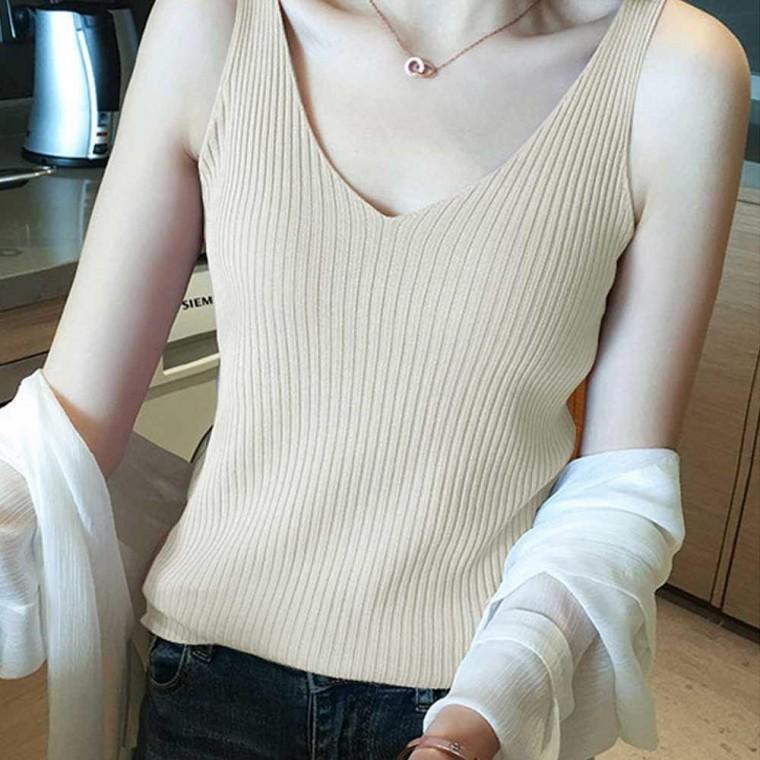여자 여름 데이트 룩 골지 민소매 나시 티셔츠 코디