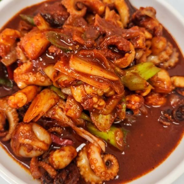 입맛사로잡는 양념쭈꾸미볶음 1+1(350g+350g) 2팩