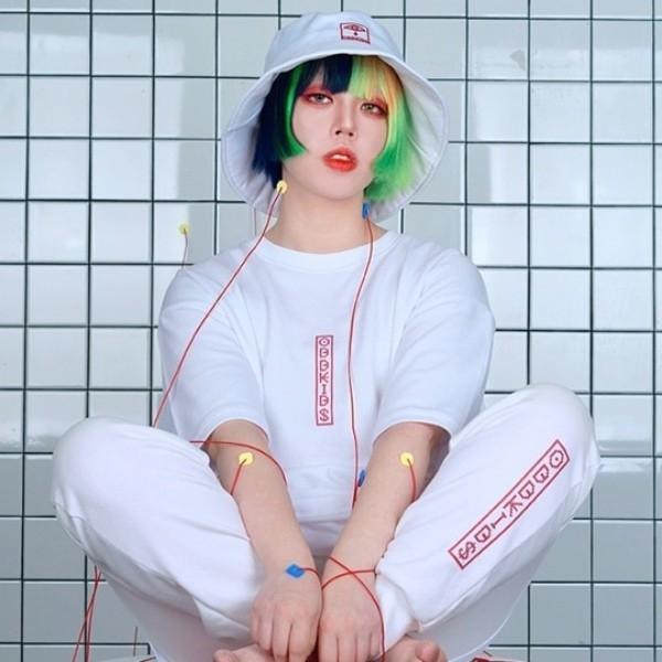 ODDKIDS 남자 여자 조거팬츠 화이트 블랙 스트릿 패션 남성 여성 조거바지