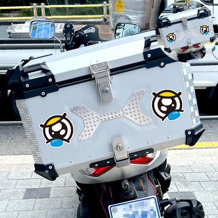 안전반사스티커 야간주행 차량용고휘도스티커 차량용스티커 오토바이반사스티커 반사 자동차스티커 130x130