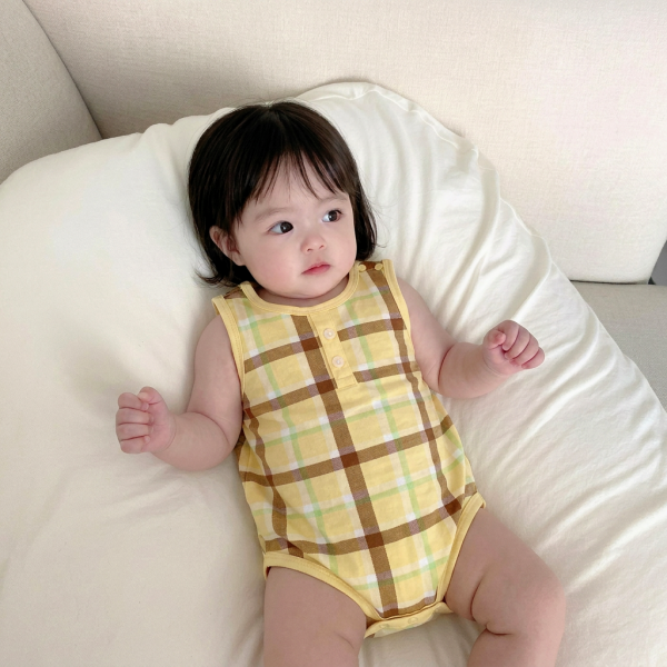 버튼체크 민소매 바디수트