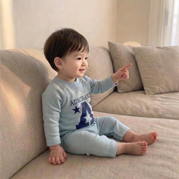 어드미러블 스타 우주복