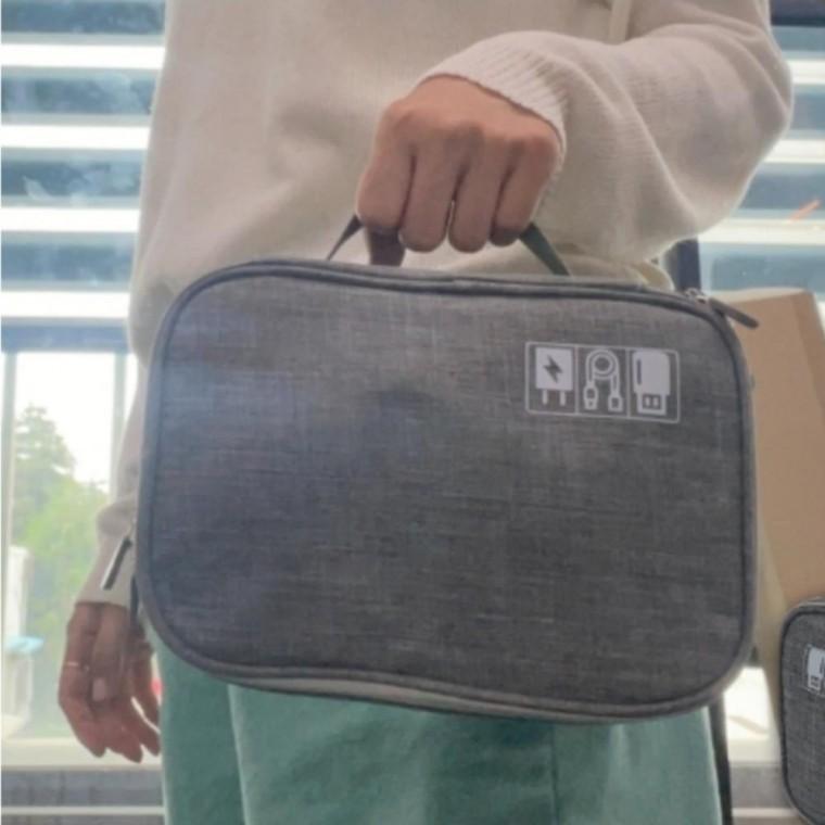 그레이 2단 멀티 파우치 케이블 보관가방 여행 정리 보조 가방 칸막이 수납 이동가방