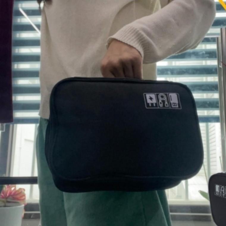 블랙 2단 멀티 파우치 케이블 보관가방 여행 정리 보조 가방 칸막이 수납 이동가방