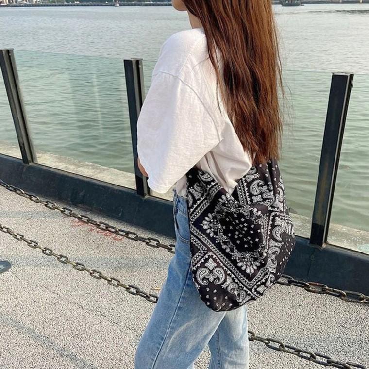 가벼운 숄더백 크로스 가방 스카프 여자 패턴 에코백