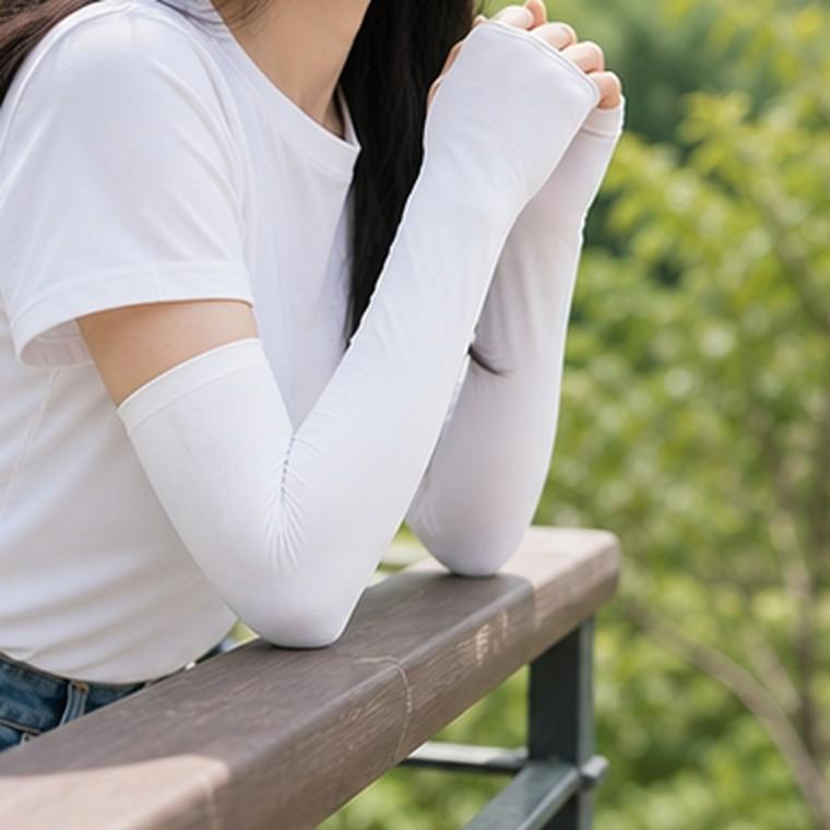 냉감 쿨토시 자외선차단 손등까지 덮는 야외활동 여름팔토시 슬림핏