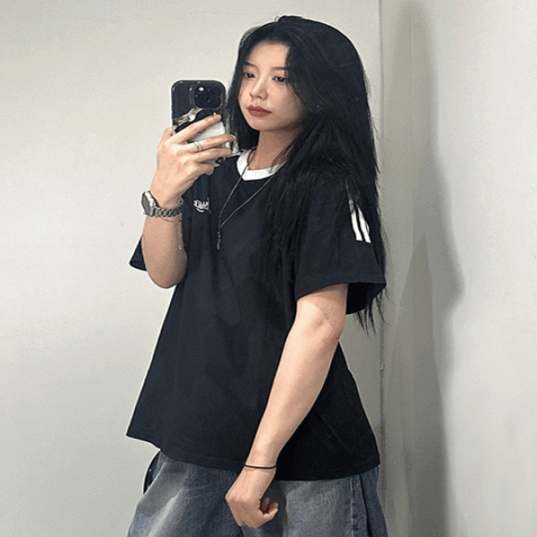 스포티 져지 티 반팔 티셔츠 [2color Y2K 블록코어 여자 오버핏 여름 룩 면 여성 박스 레터링 상의]