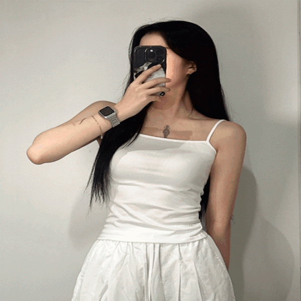 가성비 쫀쫀 여성 기본 무지 이너 끈 나시 티 [2color 여름 롱 슬리브리스 레이어드 민소매 블랙 화이트]
