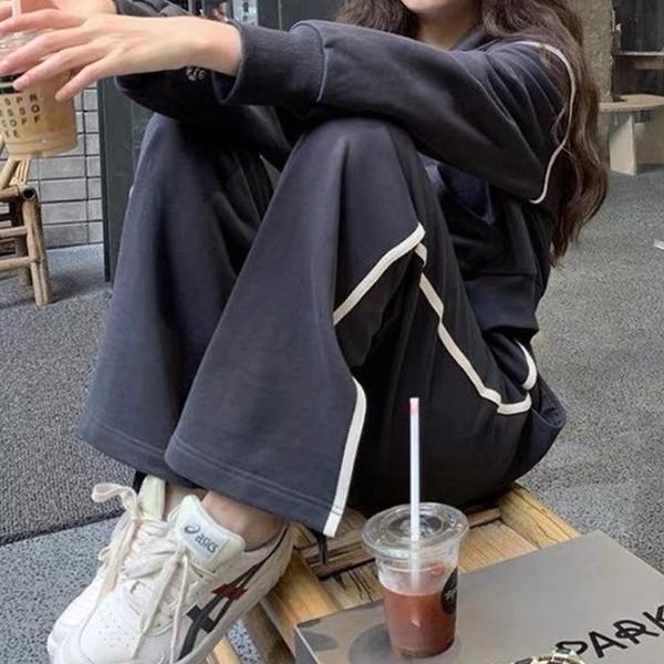 여성 트레이닝 셋업 가볍게 착용하기 좋은 트렌디한 투웨이 집업 밑단 트임 옆한줄 디자인 상하세트