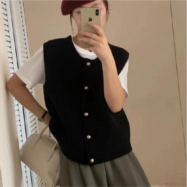 [지앤지] 단추 니트 조끼 봄 가을 여성 레이어드 데일리룩 니트베스트