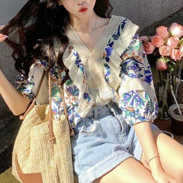 여름 반팔 블라우스 여성 브이넥 예쁜 프릴 브라우스 예쁜 여자 반팔 여름 프릴 셔링 브이넥 브라우스
