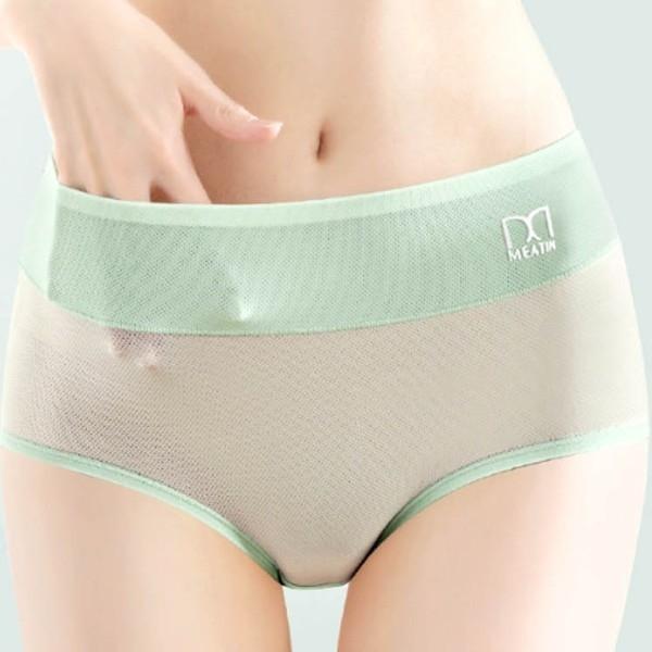 넓게 감싸주는 엉덩이 순면 샘방지 방수포 답답하지 않은 쾌적한 통풍 그날 팬티 안심 속옷