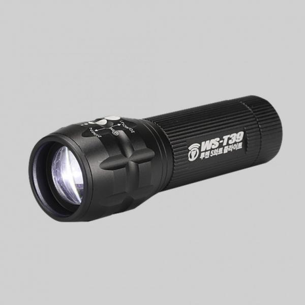 작업등 랜턴 LED 줌 라이트 T4 95루멘 5W AAA배터리 포함