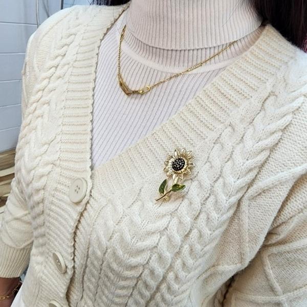 행운 해바라기 코사지 브로치 포인트