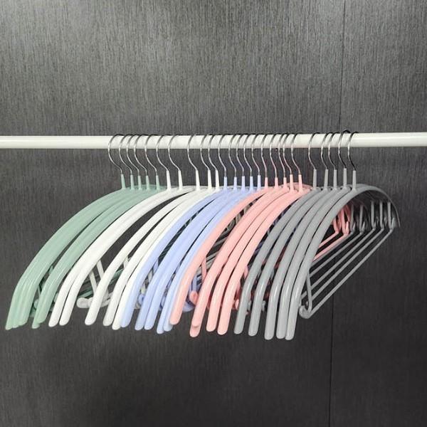 옷걸이 얇은 디자인 라운드 활용적인 효율적 활용 넉넉한 공간 다양한 의류걸이 어깨뿔 미끄럼 방지