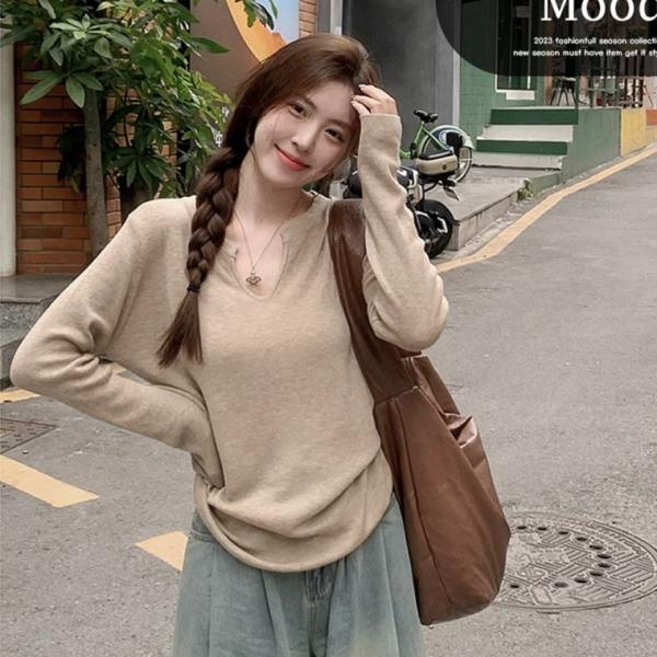 [위드기프트] 웬디 브이넥 내츄럴니트