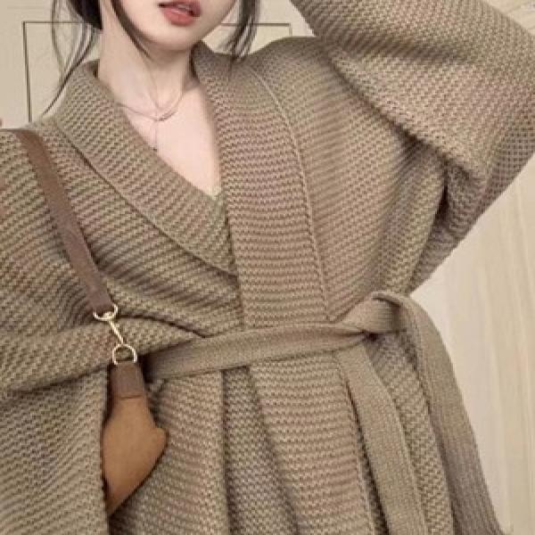 [위드기프트] 루즈핏 로브형 두툼가디건