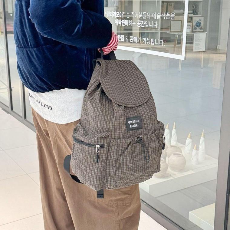 데일리백팩 나들이 여성 경량 가방 엄마 등산 캐주얼
