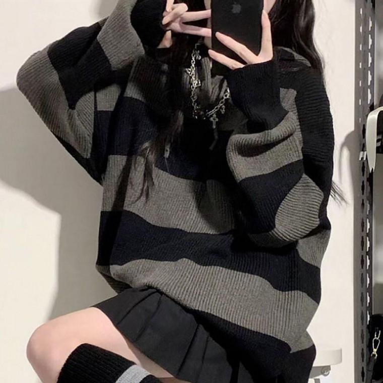 후드니트티 루즈핏 배색 스트라이프