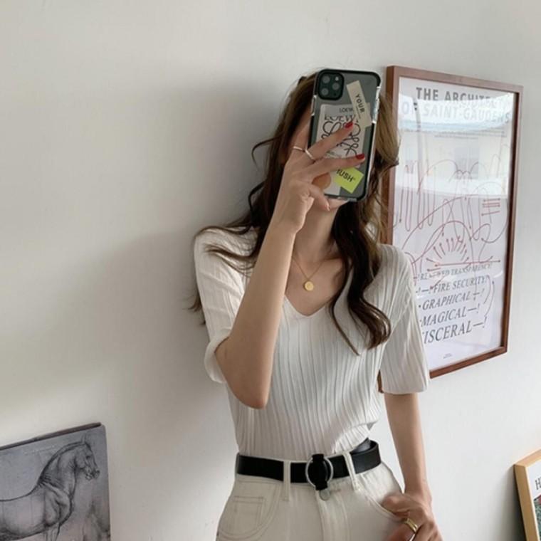 가벼운 여름 원사 시원한 쿨 니트소재 브이넥 반팔 티 브이넥니트코디 여름니트코디 썸머니트스타일