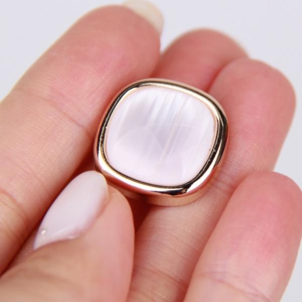 가디건 자개단추 사각 아이보리 21mm