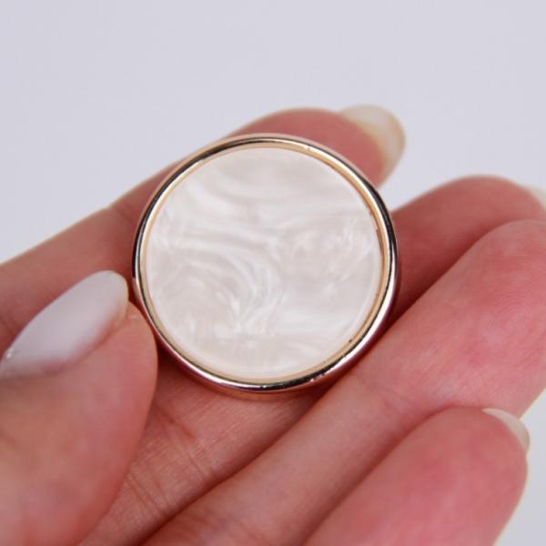 가디건 자개단추 원형 아이보리 25mm