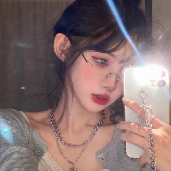 (보리별) 투명 무테안경 힙한안경 패션 안경테 y2k 레트로 너드 긱시크 안경 2color