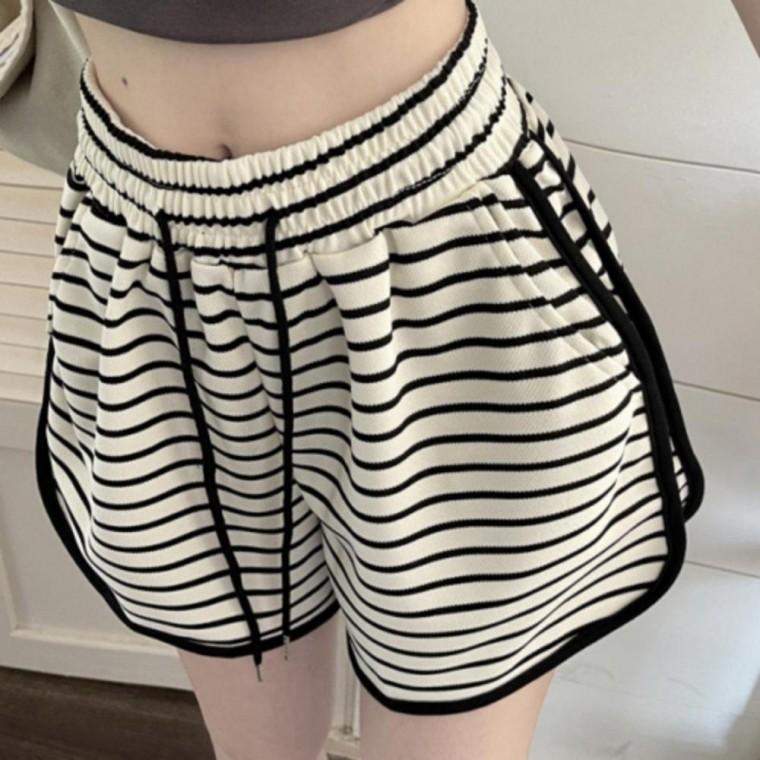 옆라인 반바지 비치 기능성 데일리 트레이닝
