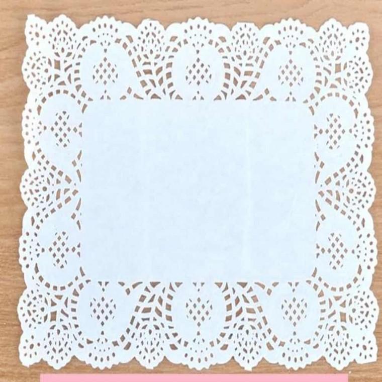 도일리 페이퍼 사각(16x23cm)100매 종이소품 포장종이 쿠키포장지 종이받침 빵포장종이 받침종이 쿠키포장