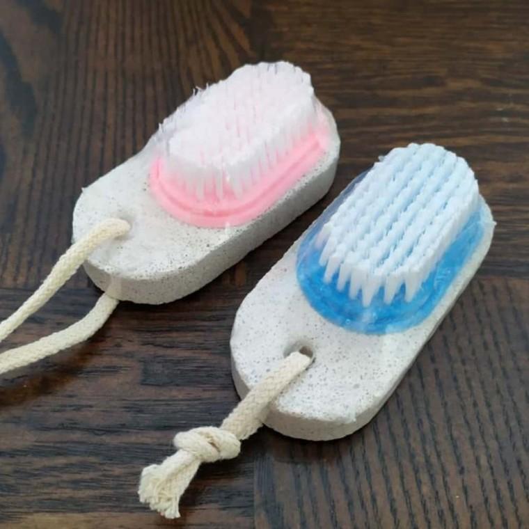 화산석 각질제거기 브러쉬 일본각질제거기 뒷꿈치각질제거 각질제거솔
