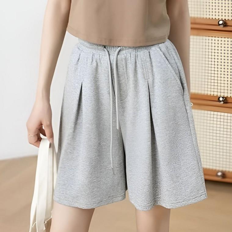 버뮤다 핀턱 A라인 밴딩 반바지