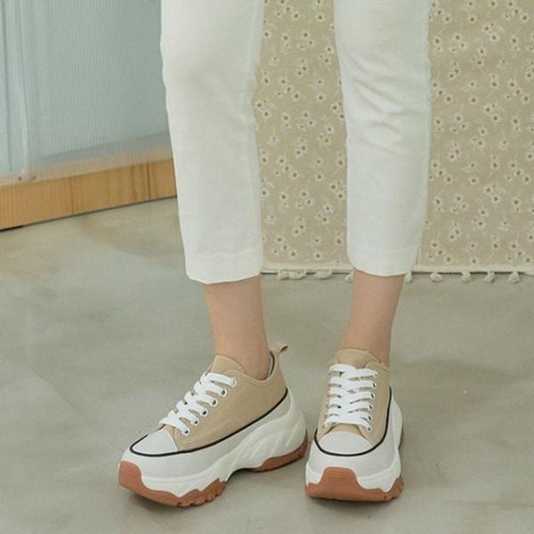 국내제작 볼드 아웃솔 플랫폼 구조 라운드토 레이스업 데일리 캐주얼 스니커즈 6SS