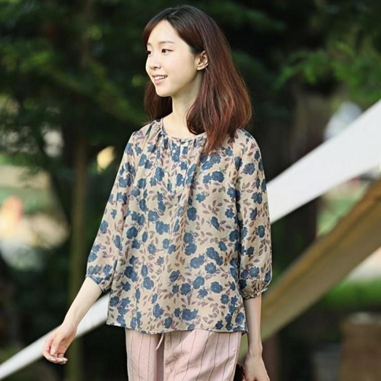 여름 여성 린넨 감색 반팔 7부 티셔츠 넥셔링 꽃무늬 블라우스 패션