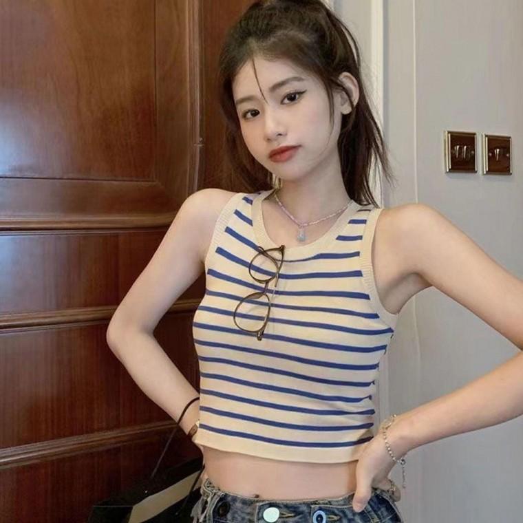 나시 이너 스트라이프 크롭 여름 슬리브리스 단가라 여성티셔츠 민소매
