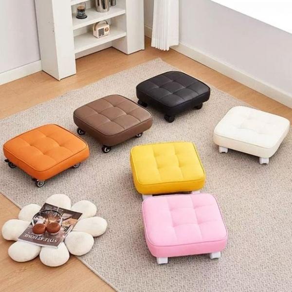 페블 사각 쿠션 앉은뱅이 바퀴 달린 의자 스툴 낮은