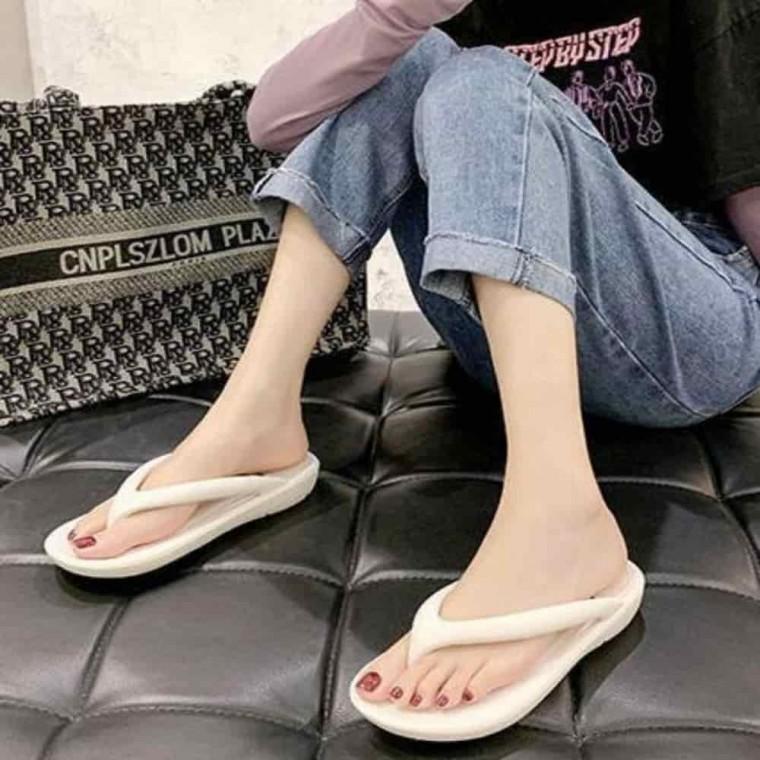 플랫폼 키높이 플립플랍 여성슬리퍼 커플슬리퍼 휴양지샌들 커플샌들 여름슬리퍼
