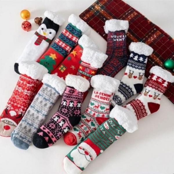 부드럽고 따듯한 크리스마스 롱 긴 양말 수면양말 단체 선물 선물 명품 기모 보온 단체 겨울 여성