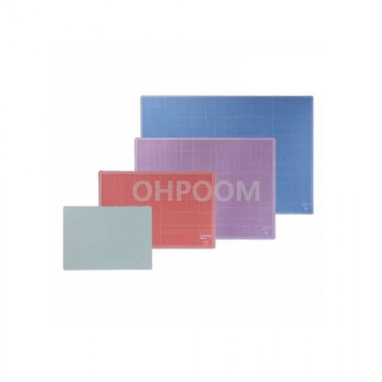 컬러투명커팅매트 A4 보라 300x215mm 책상보호매트 책상고무판 책상고무매트