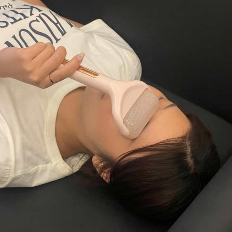 페이스 롤러 마사지기 얼굴마사지기구 피부마사지기
