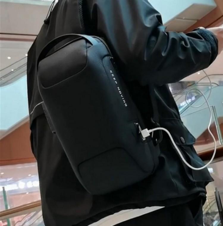 남성 데일리 가방 트렌디 잠금 메신저백 그레이 크로스백
