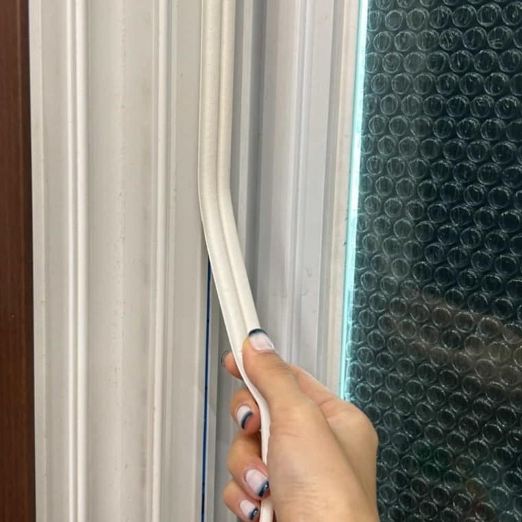 창문 문풍지 창문문풍지 방충망틈새
