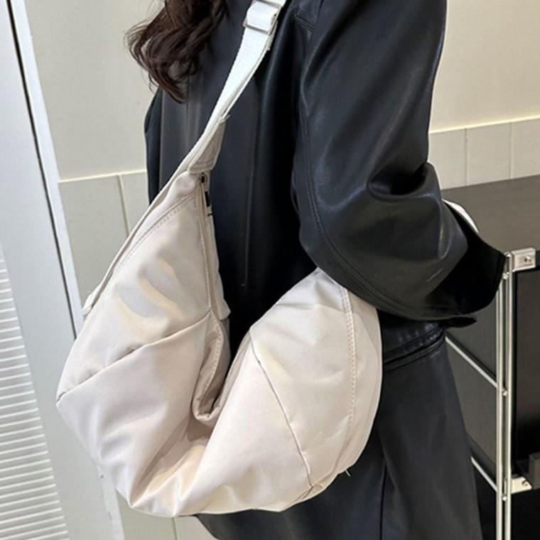 나일론 반달 가방 보부상 크로스백 여행용